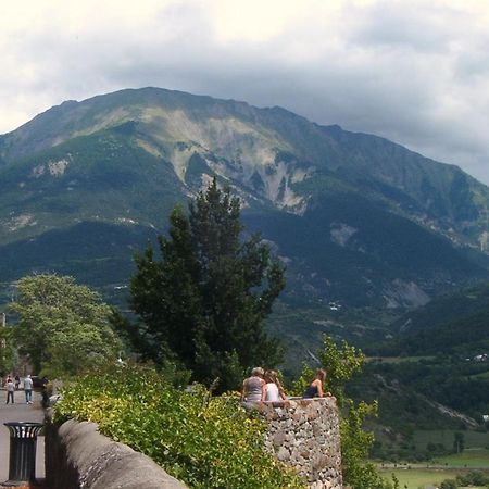 L'Hivernet, Grand Triplex Neuf Au Coeur D'Embrun Acces Facile Dış mekan fotoğraf