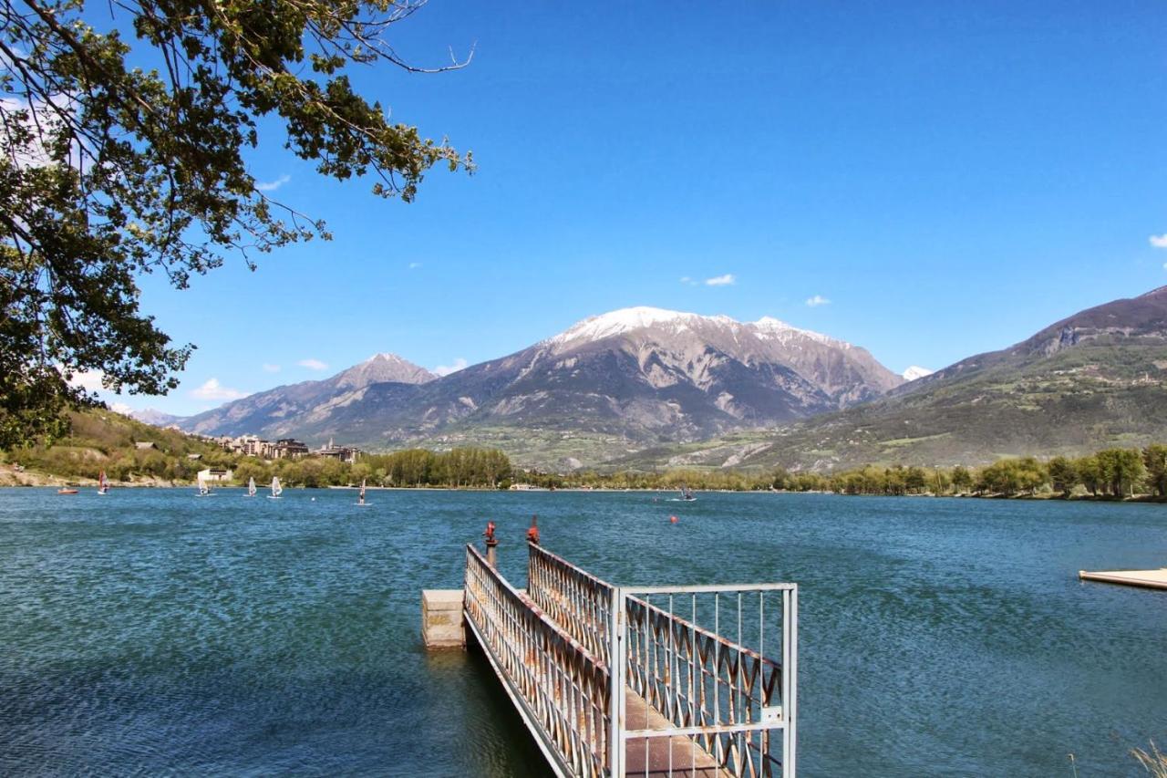 L'Hivernet, Grand Triplex Neuf Au Coeur D'Embrun Acces Facile Dış mekan fotoğraf